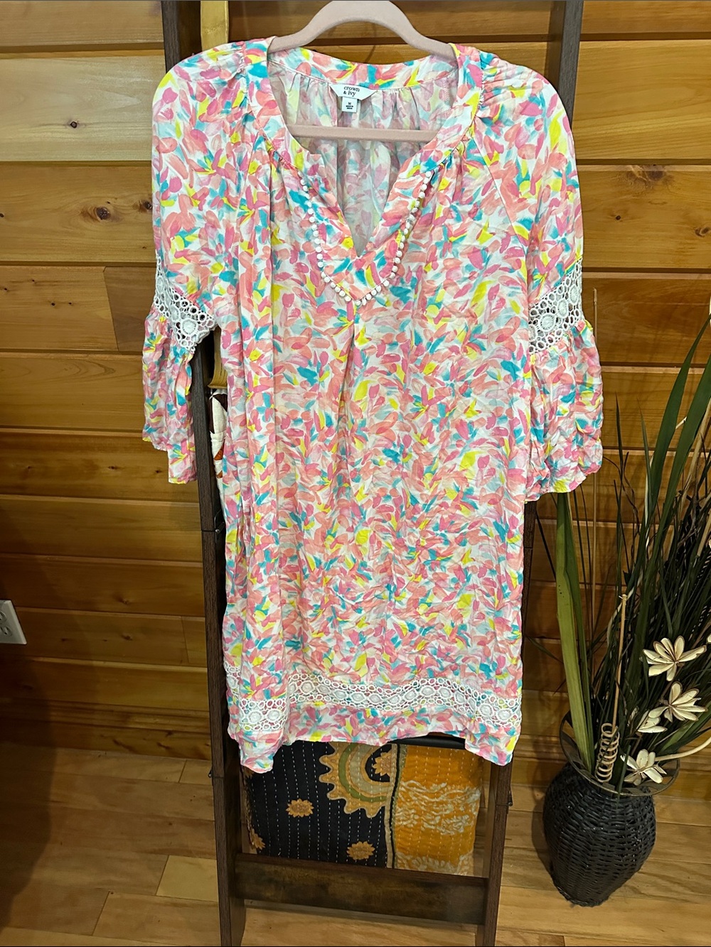 crown & ivy Floral Multicolor Tunic Dress with bell sleeves and crochet